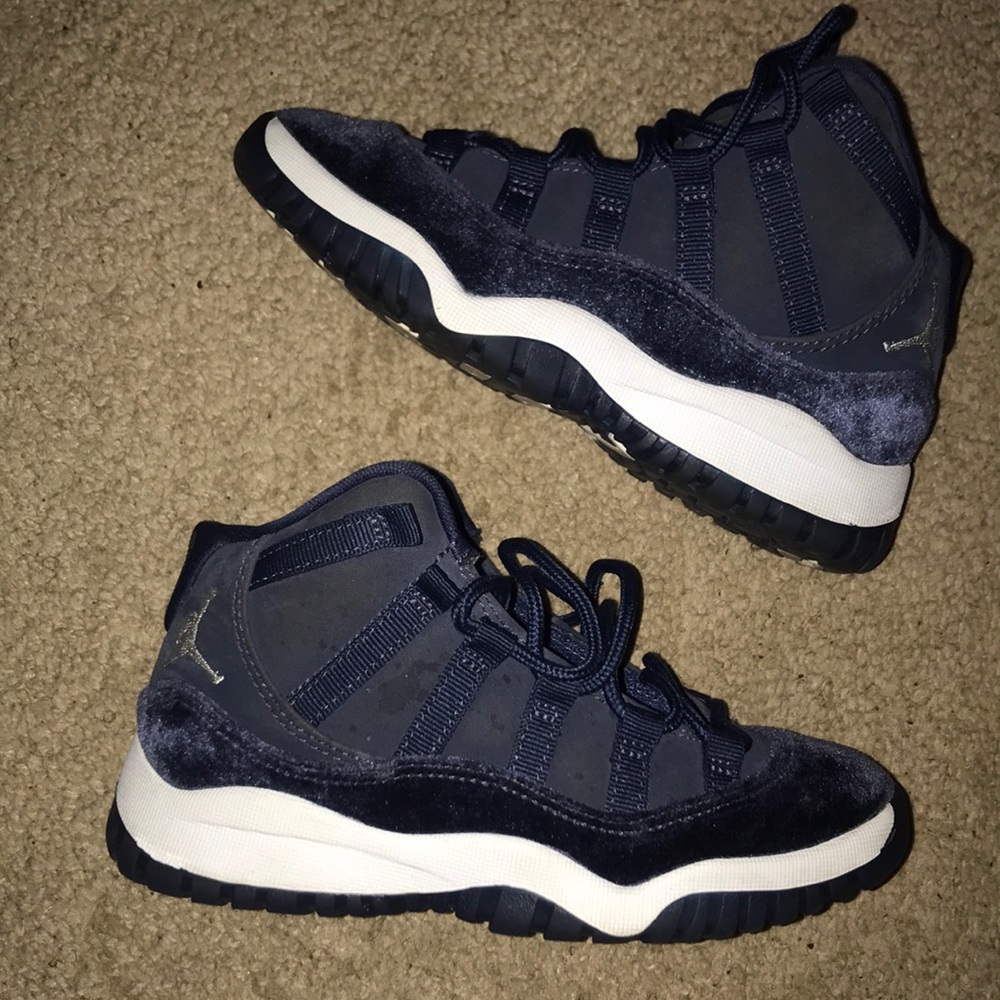 Kids air Jordan 11 12C navy midnight xi